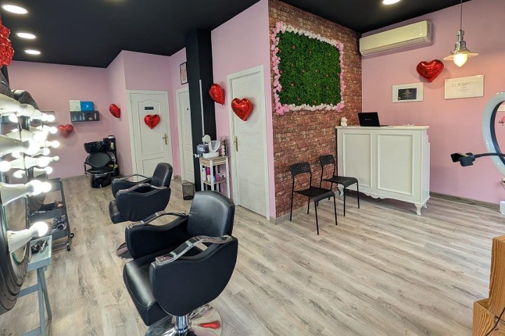 An Glamour Studio - Onglerie Granada - Photo de couverture - OneBooking