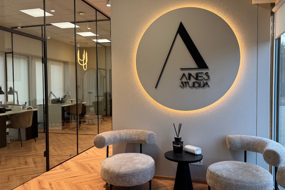 Ainės studija, Akademija, Kauno rajonas