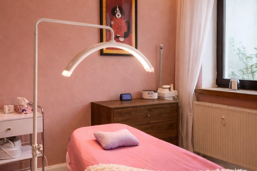 Kireva Kosmetik, Eisenacher Straße, Berlin