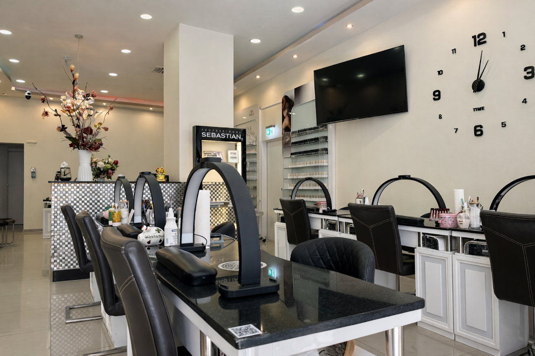 Daisies Nails & Beauty, Innenstadt, Mannheim