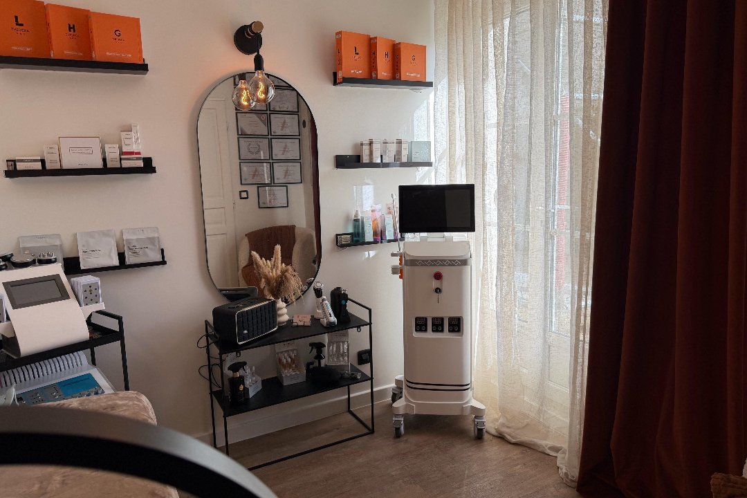 BY SKIN GLOW, Saint-Maur-des-Fossés, Val-de-Marne