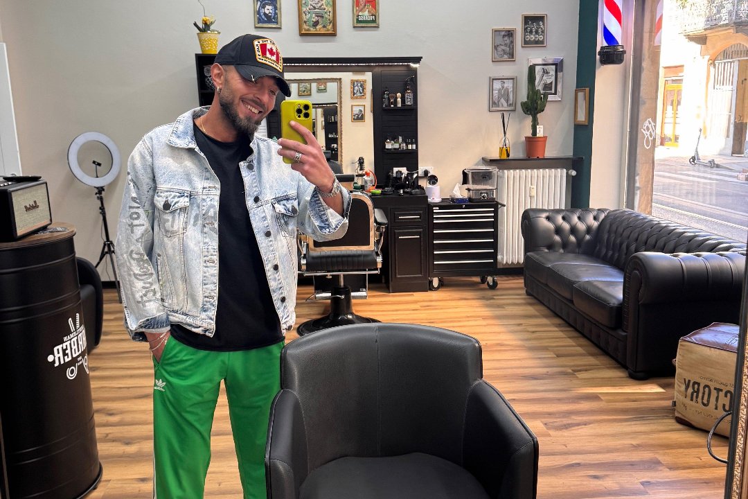 Il Barbiere di Vanchiglia (Denny), Corso Regina Margherita, Torino