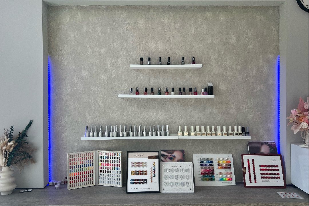 Win Nails & Lashes Alt-Treptow, Alt-Treptow, Berlin