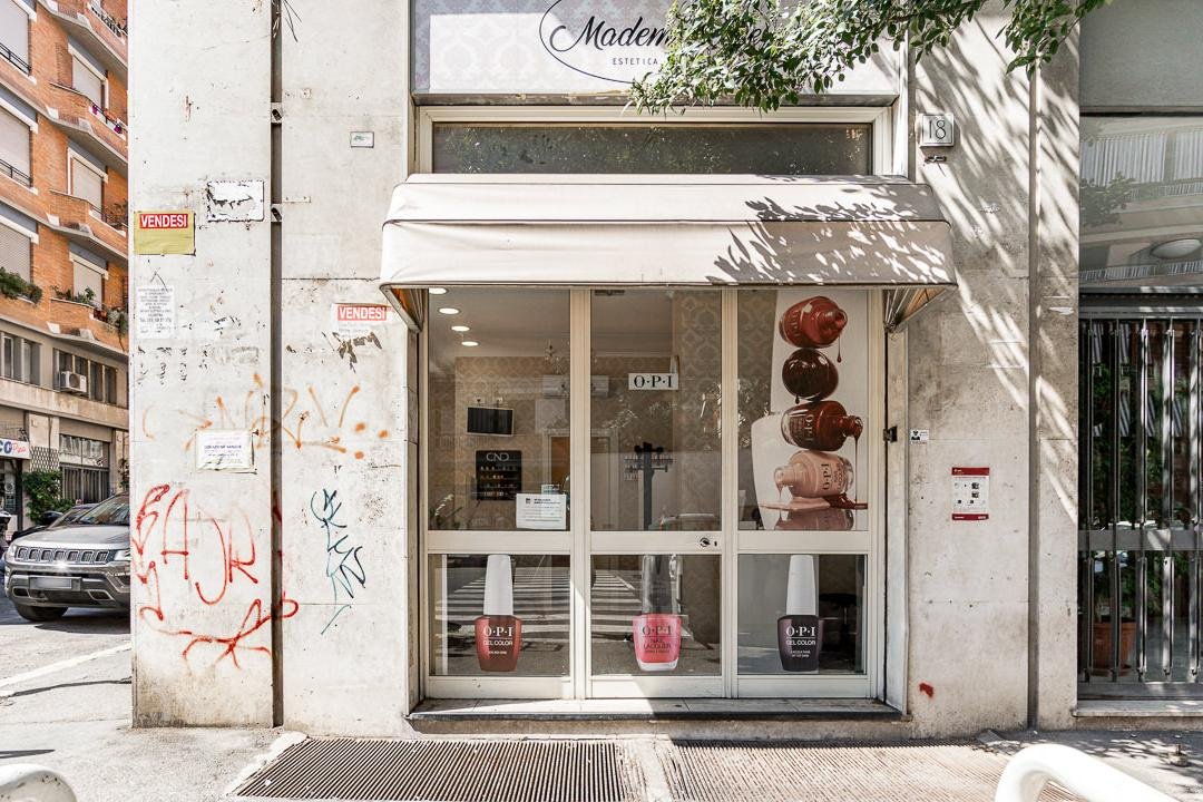 Mademoiselle Roma, Via Baldo degli Ubaldi, Roma