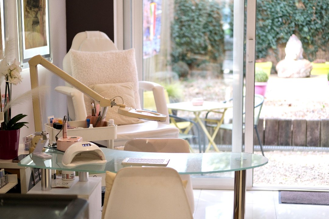 Evelyne Nails, Saint-Job Kauwberg, Uccle