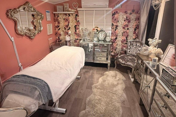 Platinum Nails & Beauty - Onglerie Southampton - Photo de galerie - OneBooking