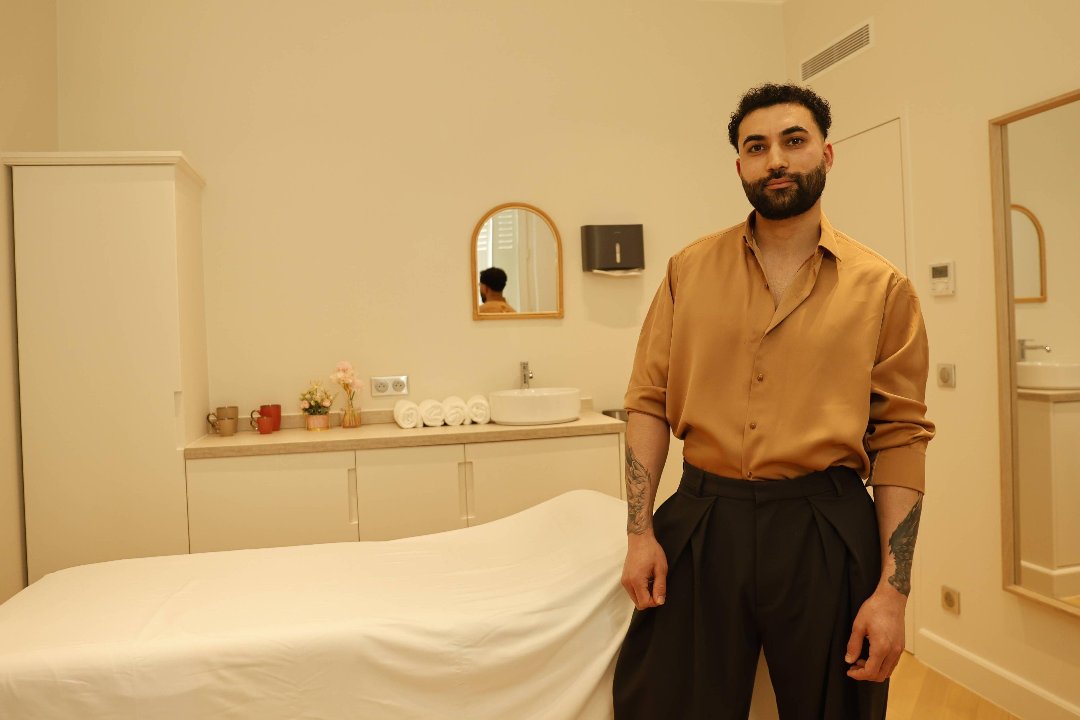 Les mains du bien-être, Les Boutiques du Palais, Paris