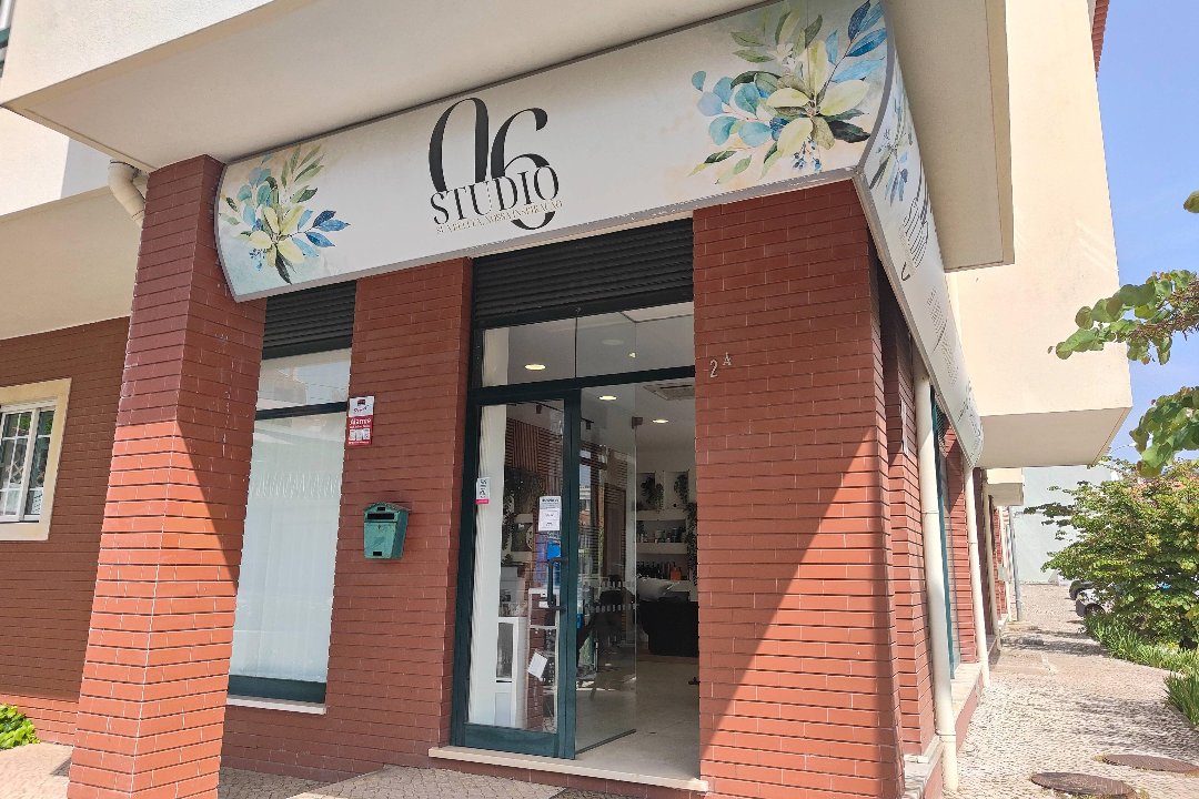 Studio 06, Carnaxide