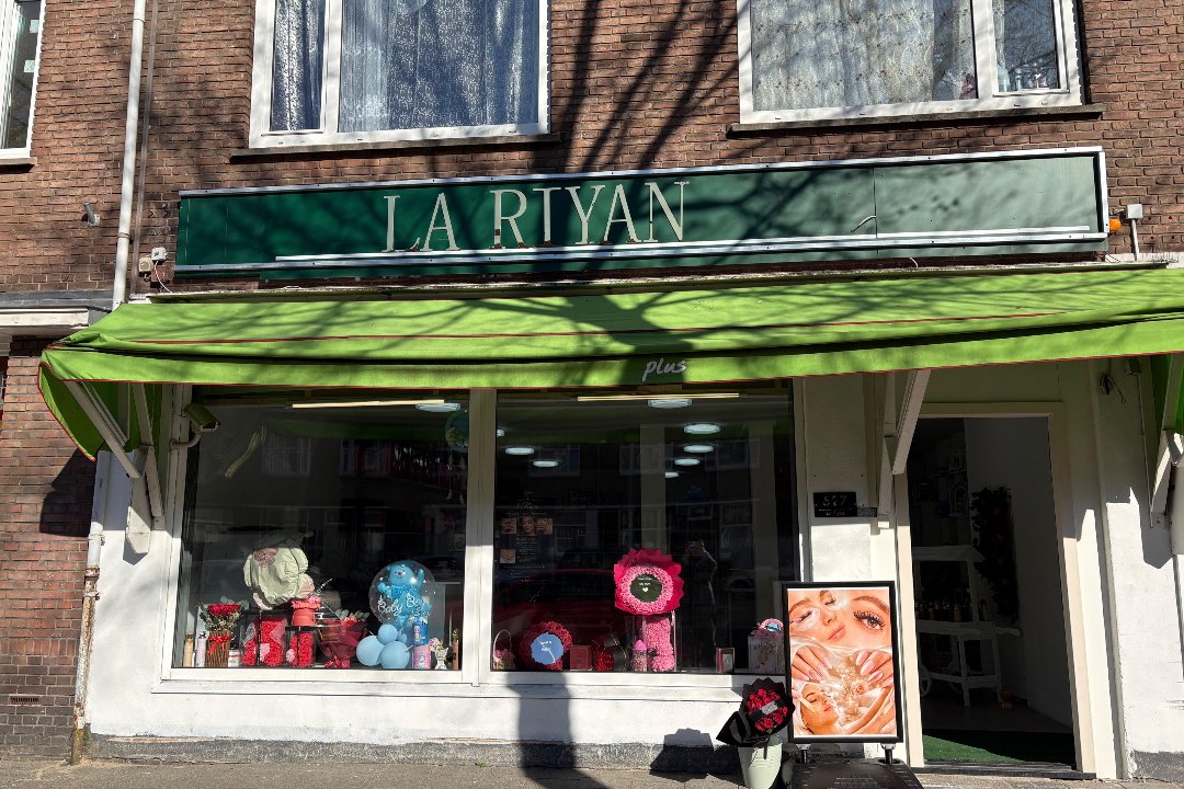 La Riyan - The Hague, Goeverneurlaan, The Hague