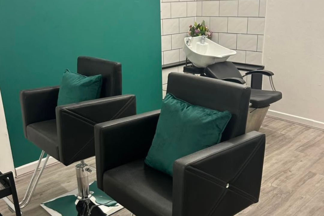 Pretty Pinned By Chloe, Cradley Heath, Birmingham