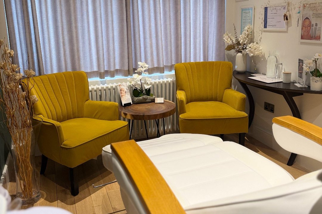 Dermesthetica, Mill Hill, London