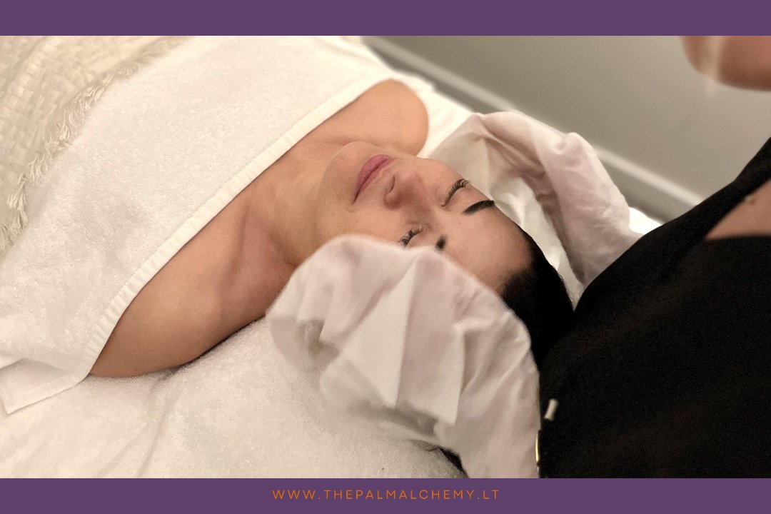 The Palm Alchemy, Mindaugo Maxima, Vilnius