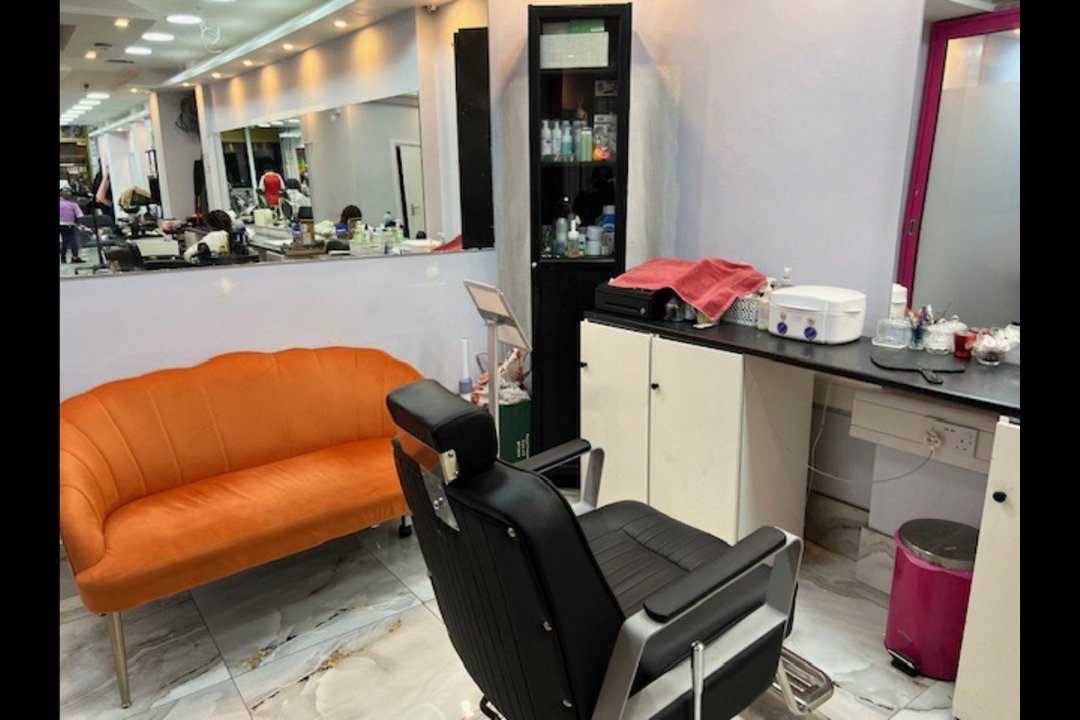 Holloway Beauty & Makeup, Tufnell Park, London