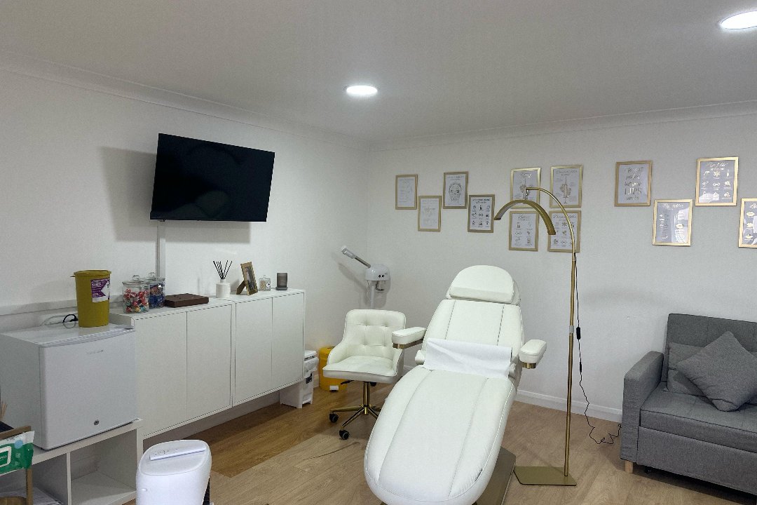 Beauty Aura, Waltham Cross, Cheshunt, Waltham Cross, Hertfordshire