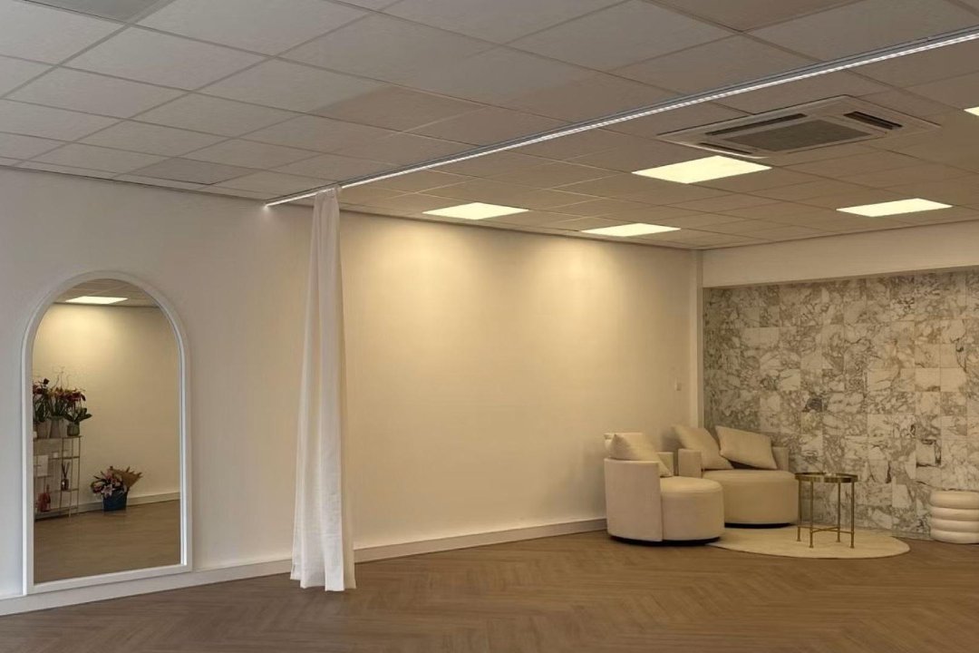 Curvey Cares, Rotterdam-West, Rotterdam