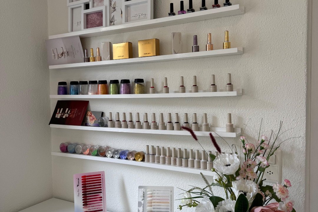 Sun Nails & Beauty, Wallisellen
