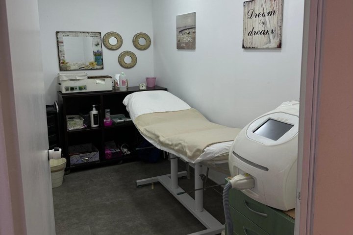 Anailart - Onglerie Gijón - Photo de galerie - OneBooking
