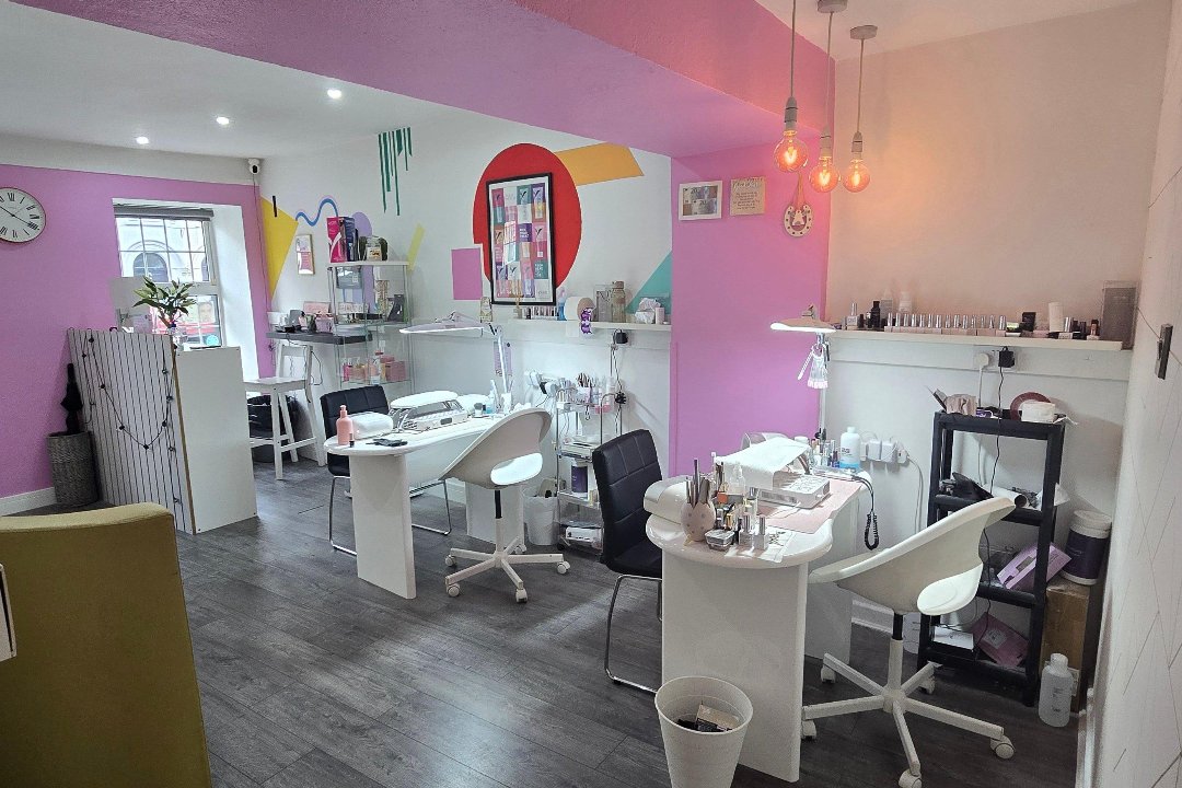 Secret Beauty Room By Bogi, Glin