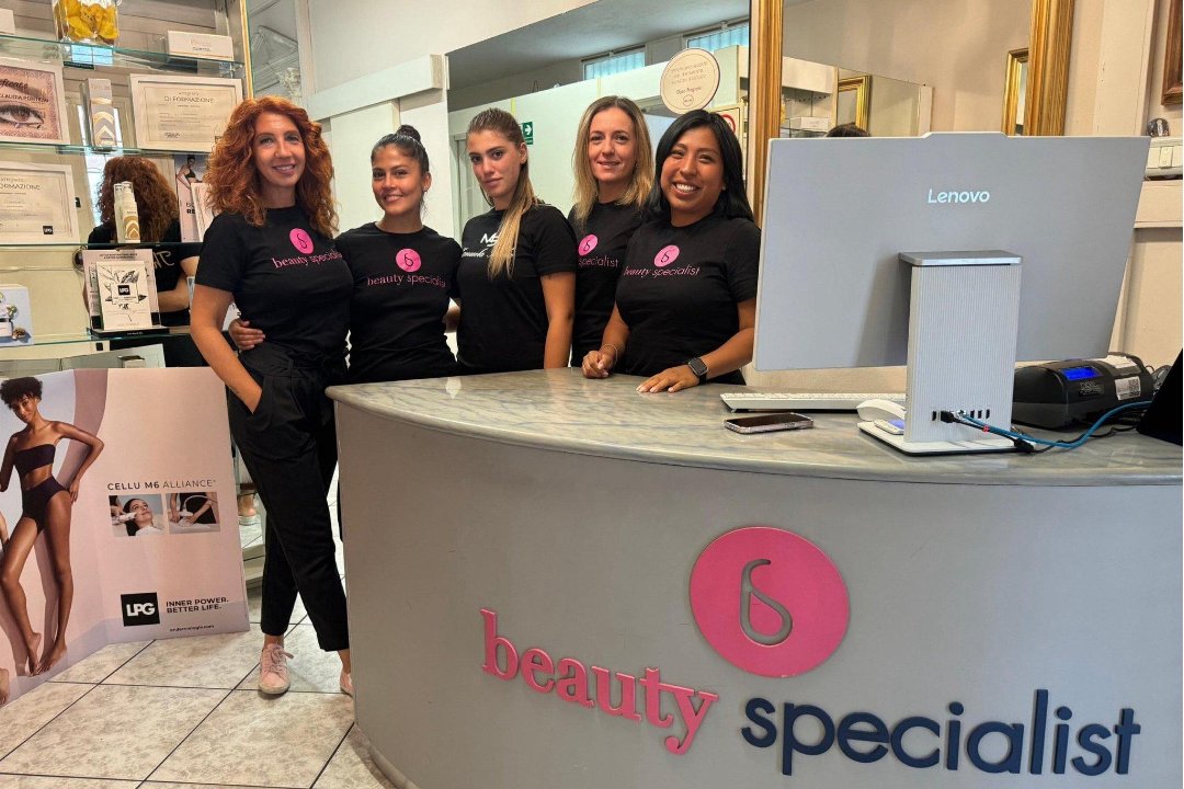 Beautyspecialist, Lodi