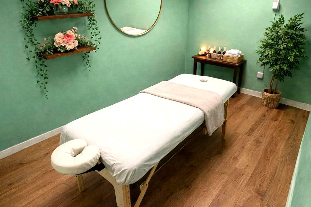 Conte Health & Fitness, Bartholomew Square, London