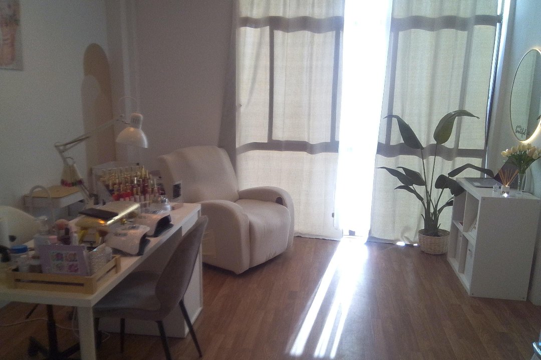 Kakau Silva Nails, Amora