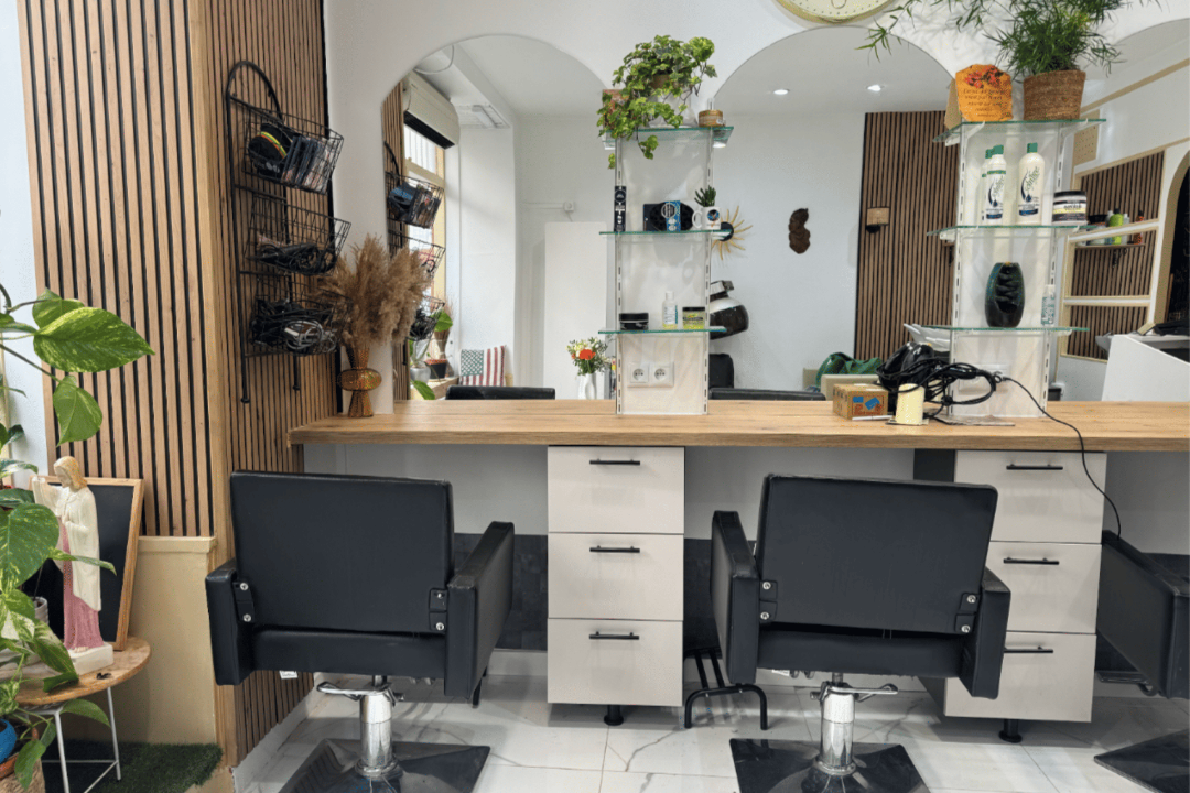 CURL & GLOW BY ME, Rue Sedaine, Paris