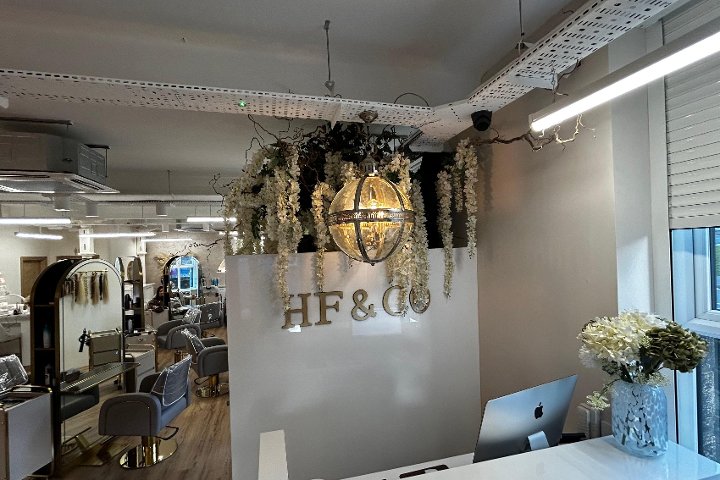 HF CO. & Glam Bar Beauty - Coiffure Broad Lane - Photo de galerie - OneBooking