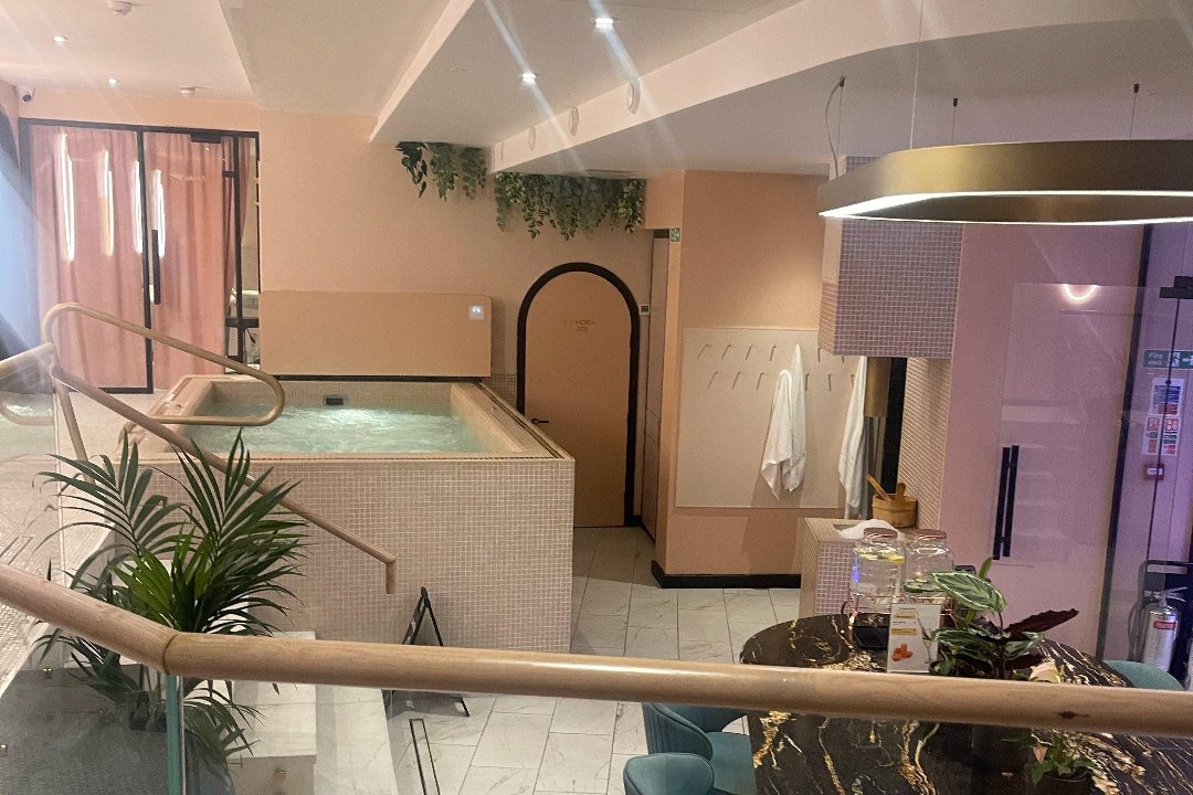 Euphoria Spa, The Royal Exchange Jewellers, London