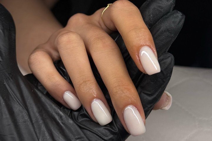 Helia Nail Bar - Onglerie Trieste - Photo de galerie - OneBooking