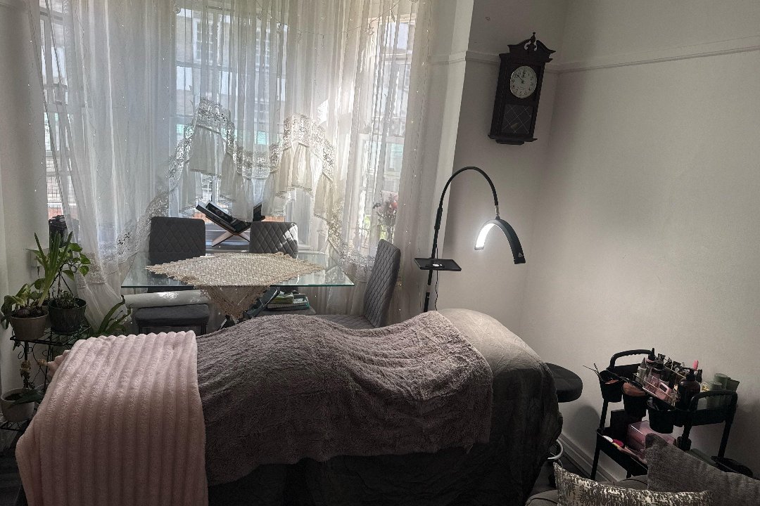 ArchByYaz London, Whitstable