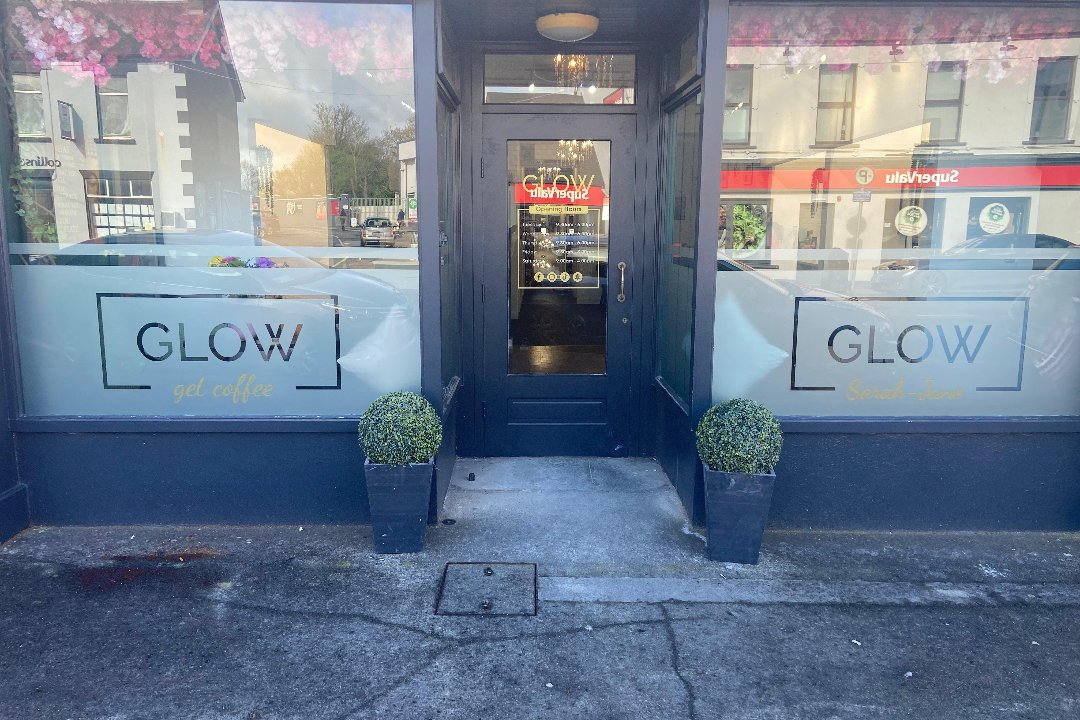 Glow Sarah Jane-Beauty&Coffee, Renyvle