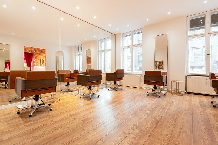 Reza Hair Berlin Friseur In Mitte Berlin Treatwell