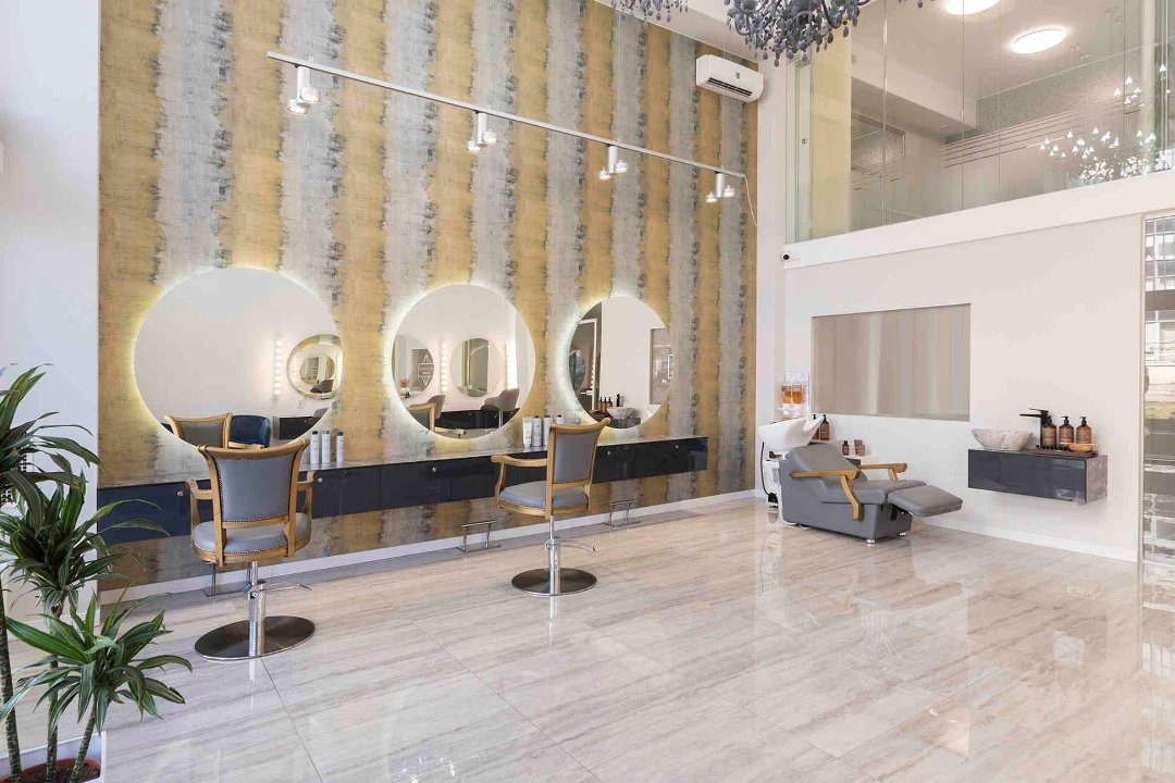 HEIDĖ grožio studija. Juozapavičiaus g., Mindaugo tiltas, Vilnius