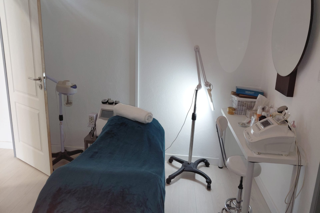 Carla Teixeira Beauty Studio, Loures