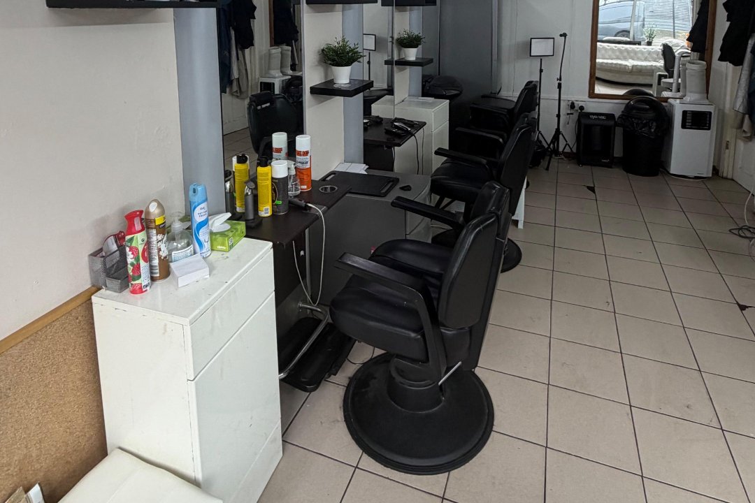 MarieVHair, Whitstable