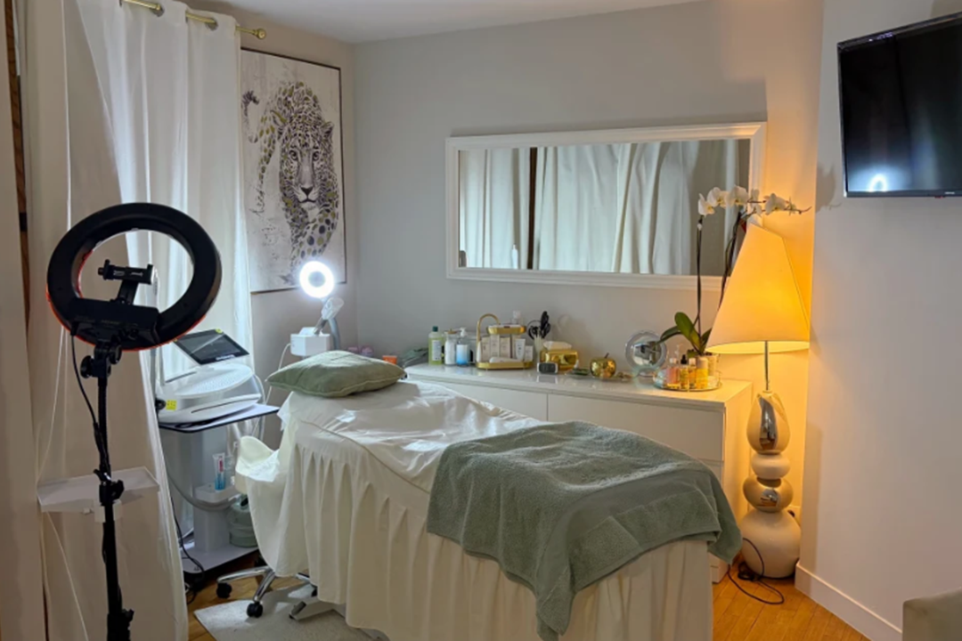 Éclair Beauté, Antony, Hauts-de-Seine