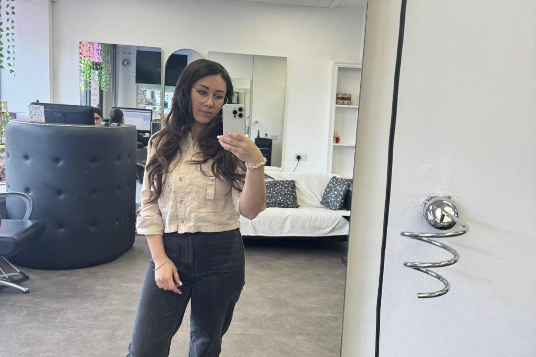 Hair by Roxi Nache, Elm Park, London