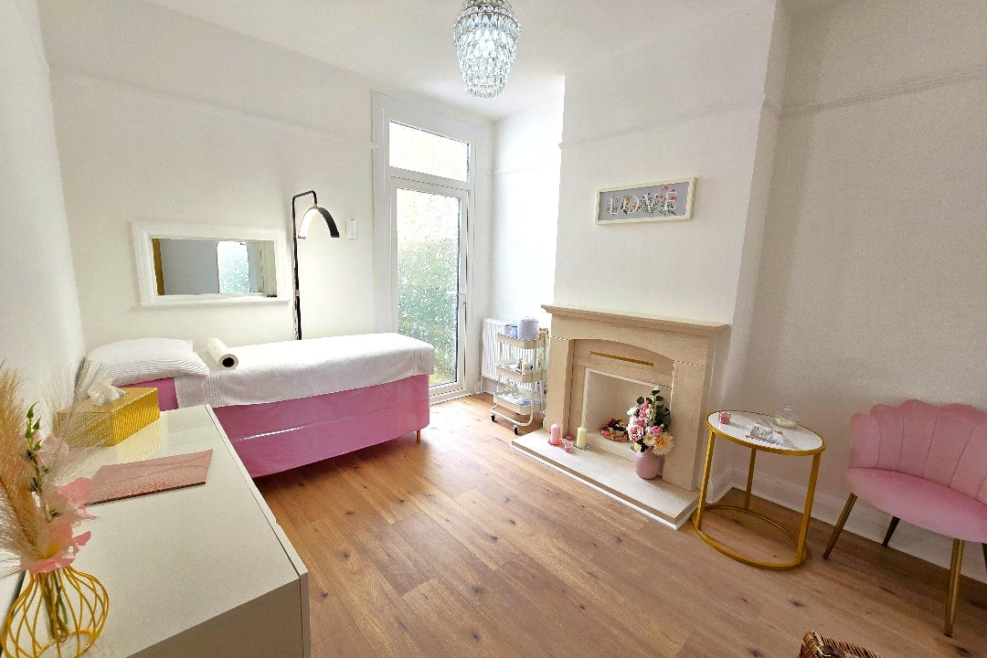 Body Smooth Studio, East Croydon, London