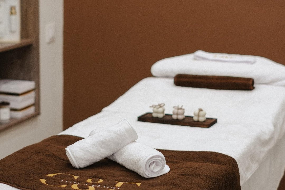 C&E Laser and Beauty | Estética avanzada en Poblenou – Glòries (Barcelona), Rambla Poblenou, Barcelona