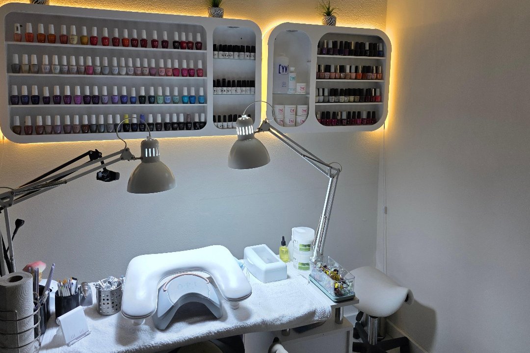 IC Beauty Nail Salon, Nieuw-Crooswijk, Rotterdam