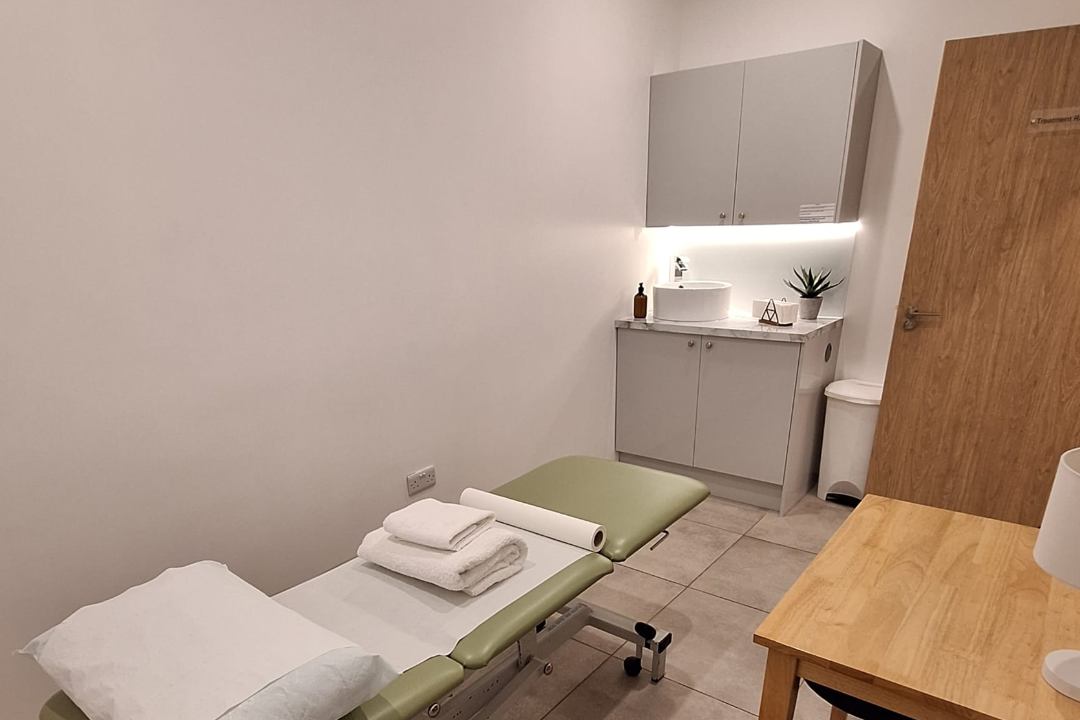 Tibetan Massage London - Ku Nye Therapy, Portman Square, London