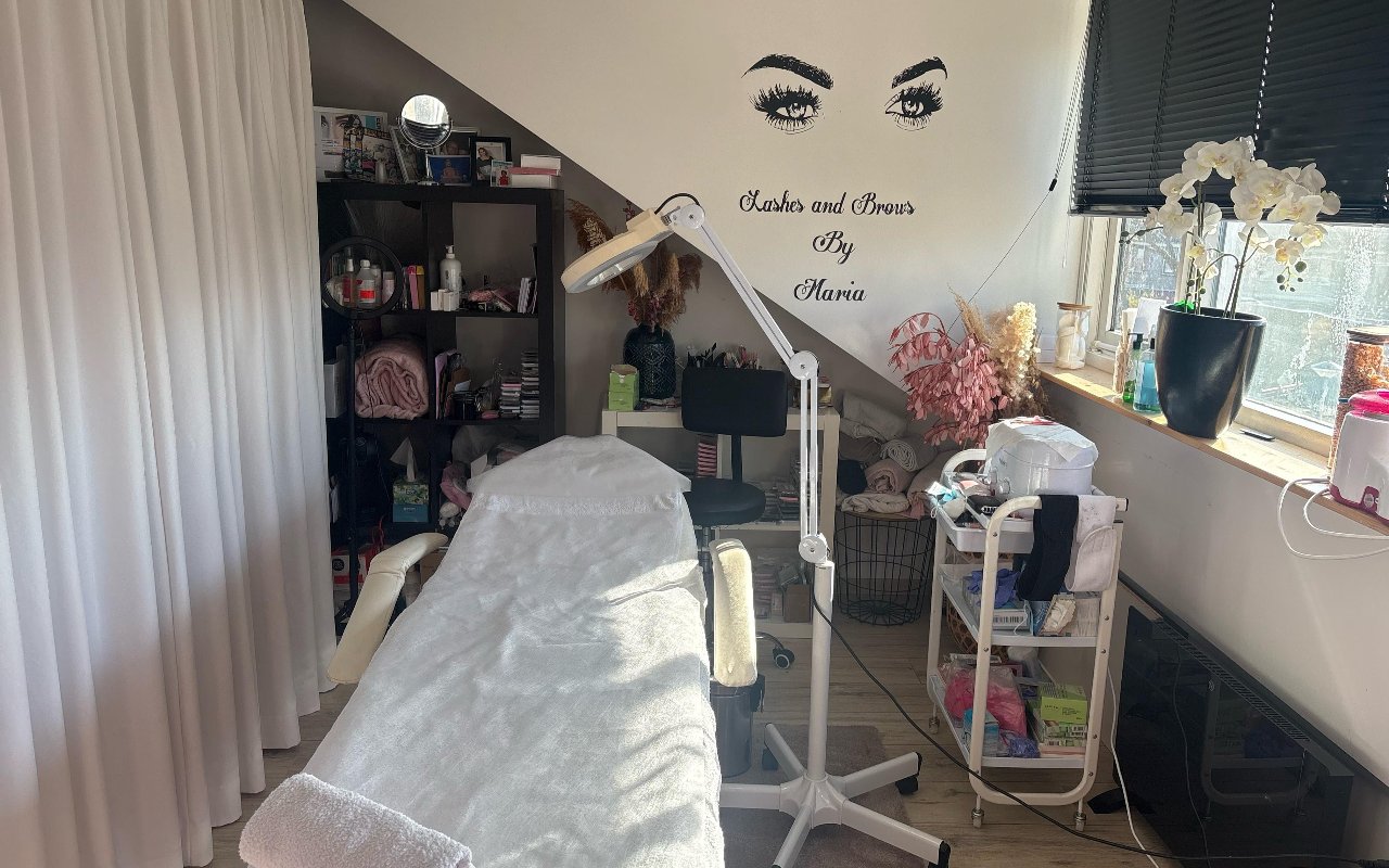 Interieur van Waxen & Wimperextensions | Schoonheidssalon Beauty Looks by Maria in Leiderdorp