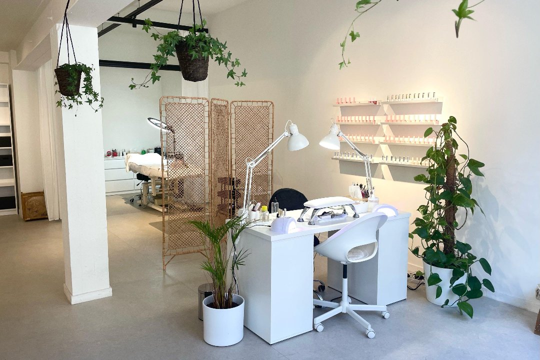 BEAULIE beauty studio, District d'Anvers, Anvers