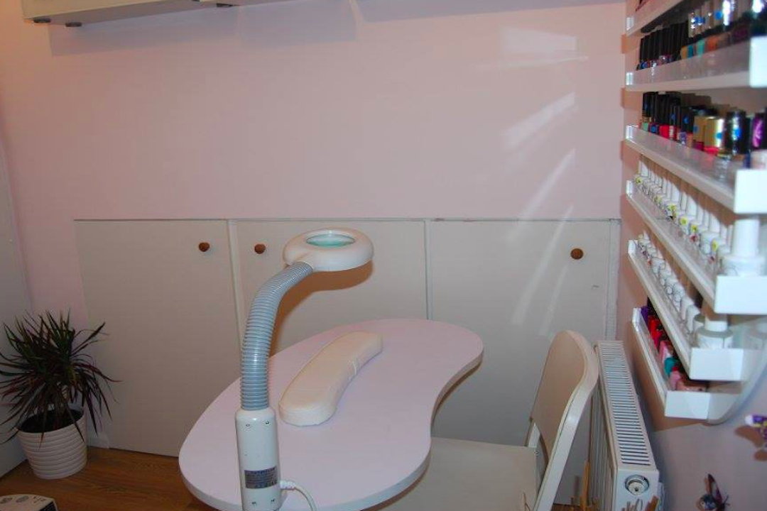 H & S Beauty, Amersham, Buckinghamshire