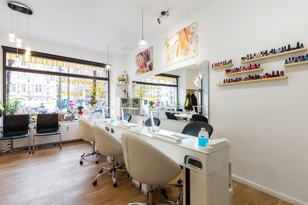 Luxury Nails & Spa, Prenzlauer Berg, Berlin