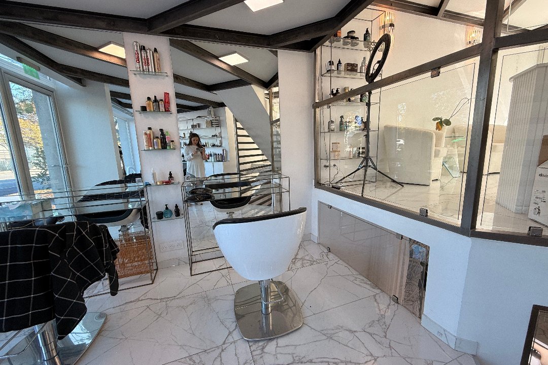 Myshko Miriam coiffure, Les Princes - Marmottan, Hauts-de-Seine
