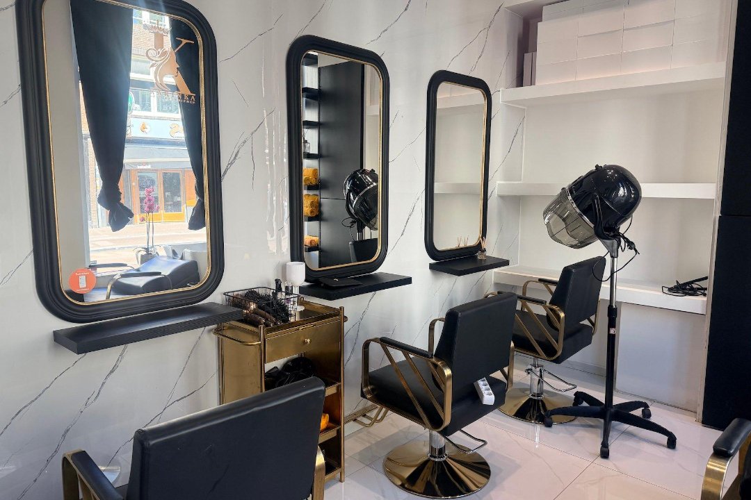 Karinka Hairsalon, Lange Jansstraat, Utrecht