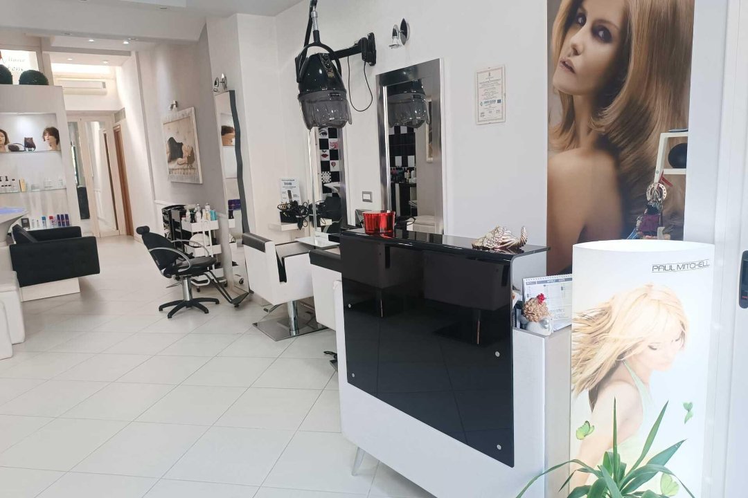 Parrucchieri Mario Barbone, Bari, Puglia