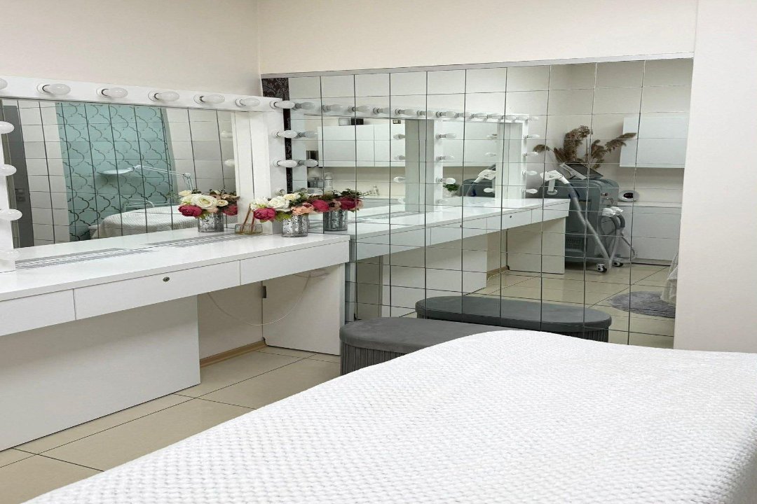 Aura Beauty House  Viktorija Wax & Sugar, Forum Cinemas, Vilnius