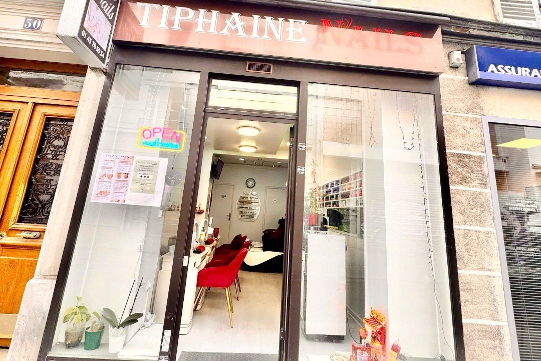 Tiphaine - Nails, Rue de Vaugirard, Paris